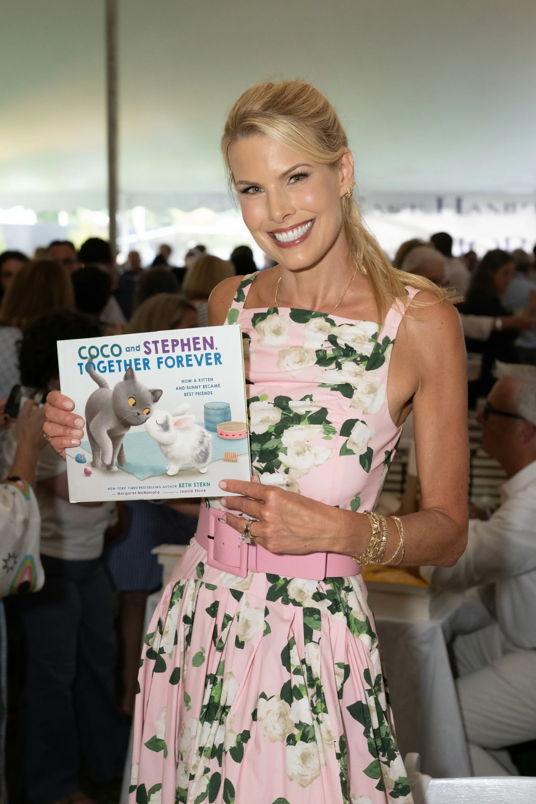 East Hampton Library Hosts 22nd Annual Authors Night Fundraiser