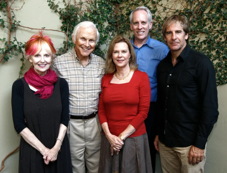 Shelley Fabares, Beloved Actor and 'Johnny Angel' Singer, Dies at 82