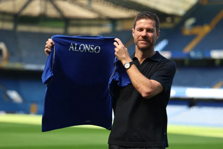 Chelsea Faces Uncertain Future: Key Challenges for Xabi Alonso’s New Campaign