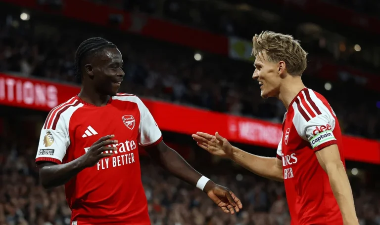 Arsenal Begin Premier League Title Defense With Dominant Victory Over Coventry