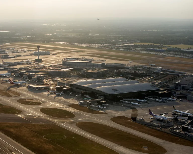 Heathrow Airport Faces Major Road Access Disruptions Following Significant Pipe Leak