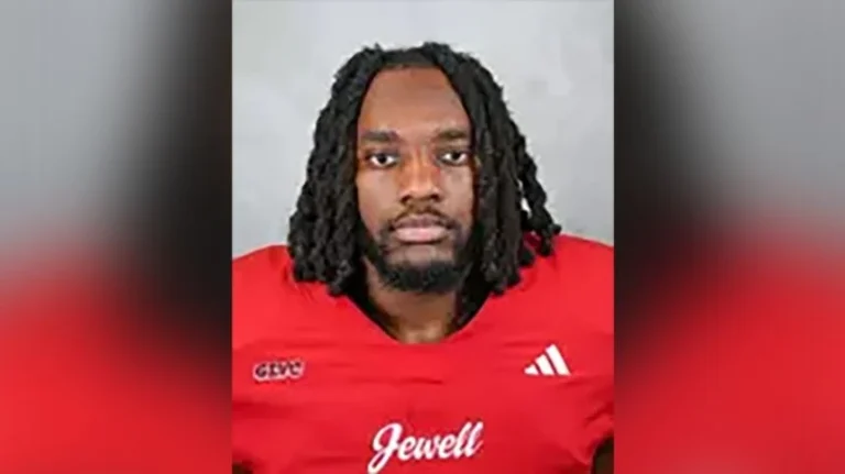 William Jewell College Running Back MicahJo Barnett Dies After Medical Emergency During Game
