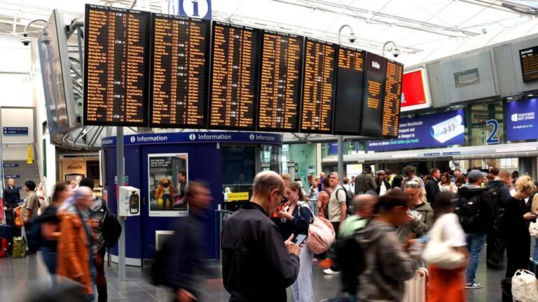 Network Rail Faces Scrutiny After Brief Power Cut Causes Widespread Train Chaos