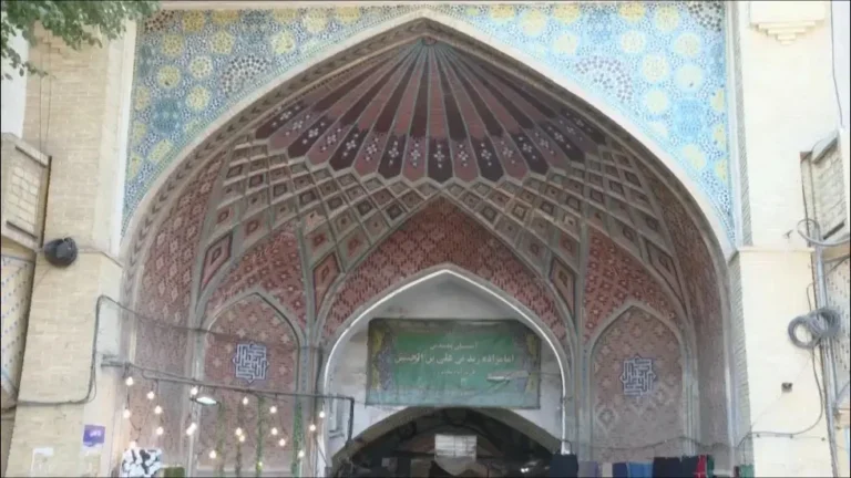 Iranian Households Face Severe Economic Strain as Sanctions and Conflict Intensify