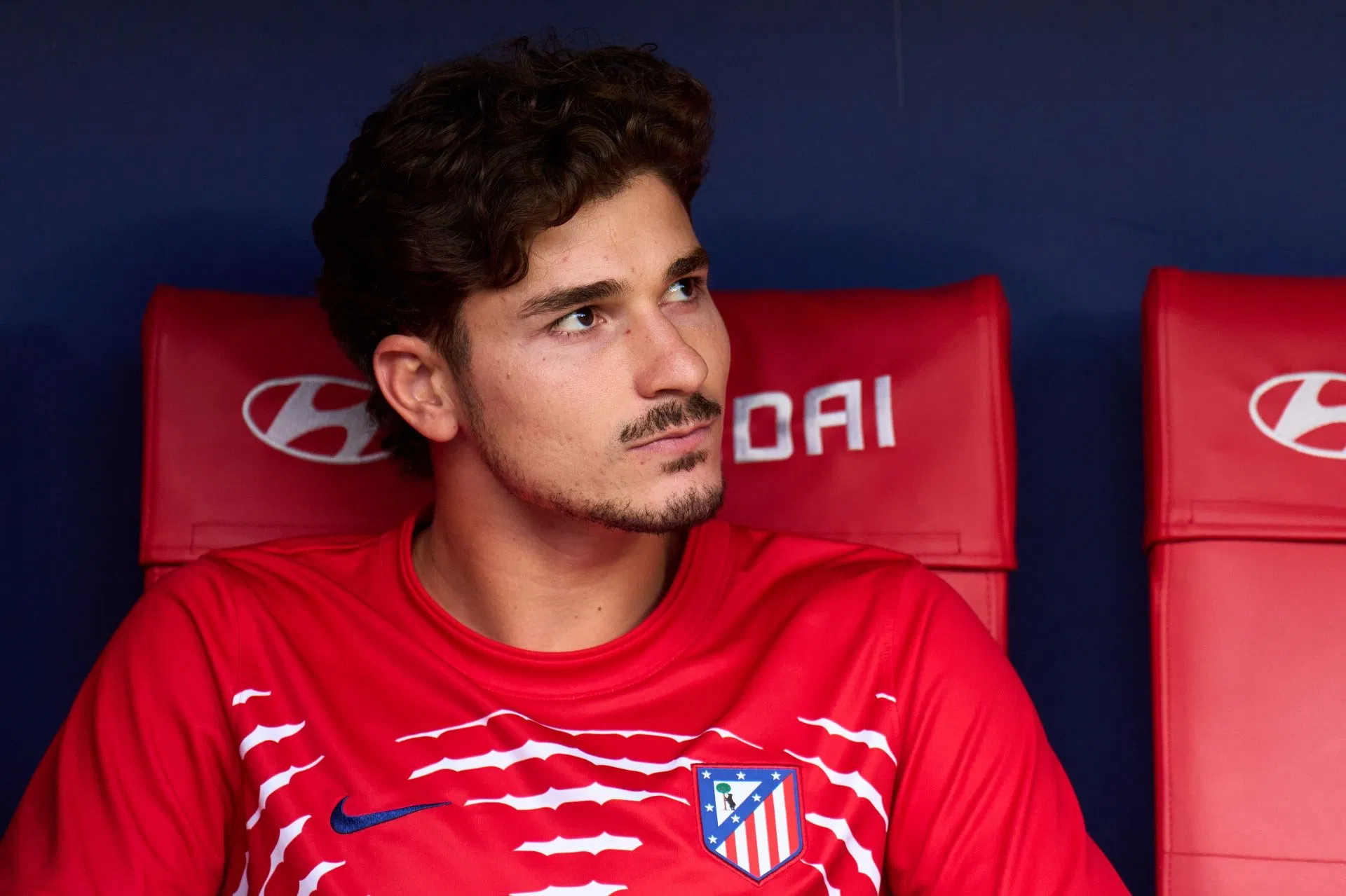 Atletico Madrid CEO Slams Barcelona Over Julian Alvarez Pursuit Amid Transfer Saga