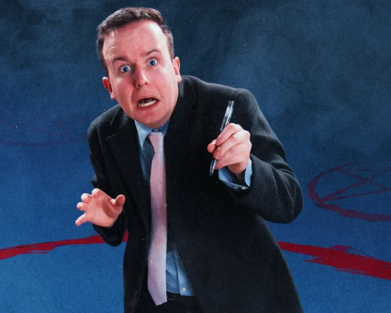 Edinburgh Fringe Comedians Take Aim at Critics in New Stage Productions