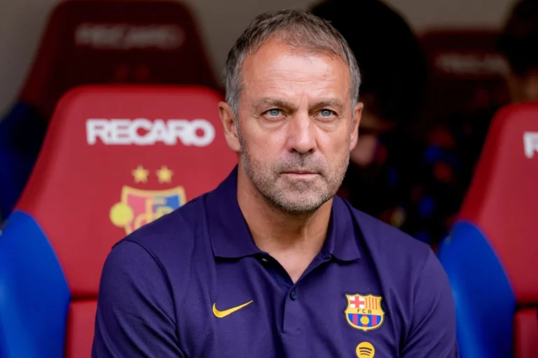 Barcelona Eye Villarreal Striker as Alternative to Julian Alvarez Amid Transfer Standoff