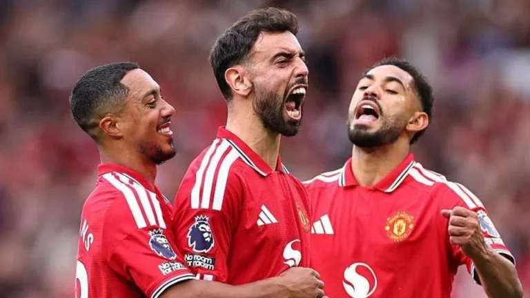 Bruno Fernandes Scores Hat-Trick as Manchester United Overcome Ipswich in 5-2 Victory