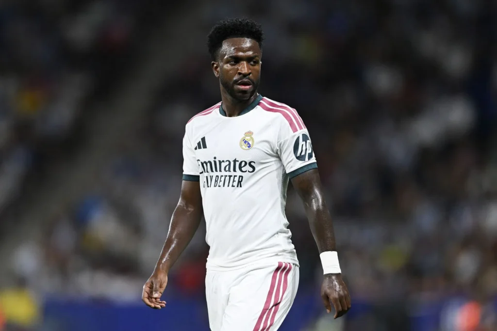 Former Real Madrid Star Santiago Canizares Questions Vinicius Junior’s Market Appeal