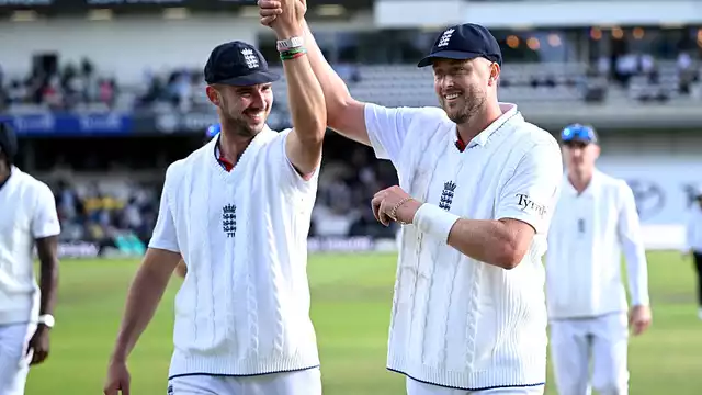Robinson and Tongue Claim Five-Wicket Hauls to Put England in Control at Headingley