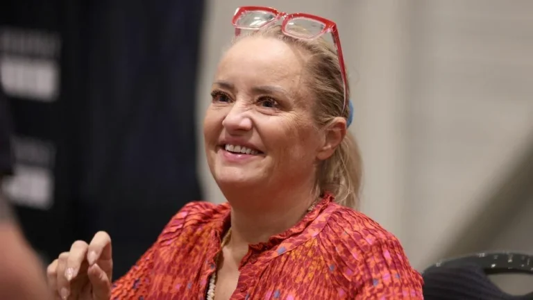 Actress Lucy Davis Expresses Gratitude for Public Support Following Cancer Diagnosis