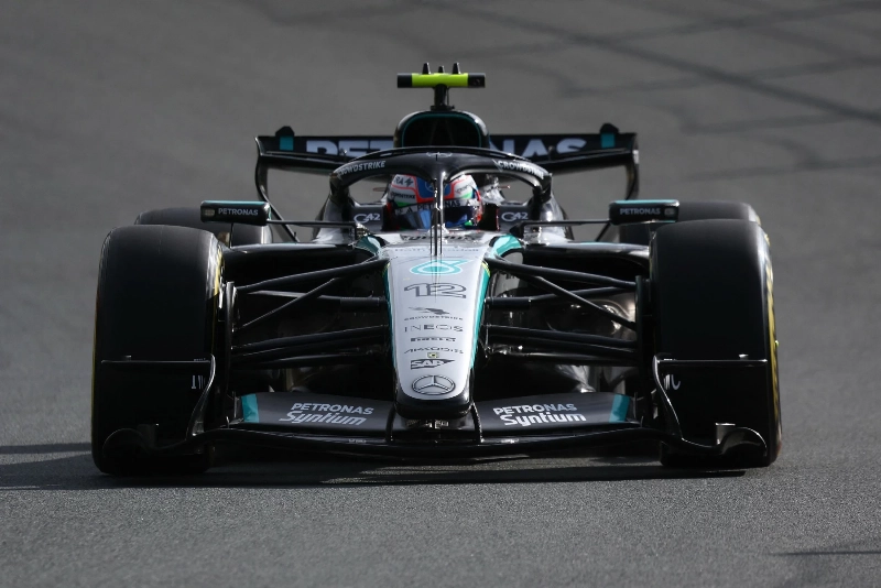 Kimi Antonelli Sets Pace in Sole Practice Session for Dutch Grand Prix