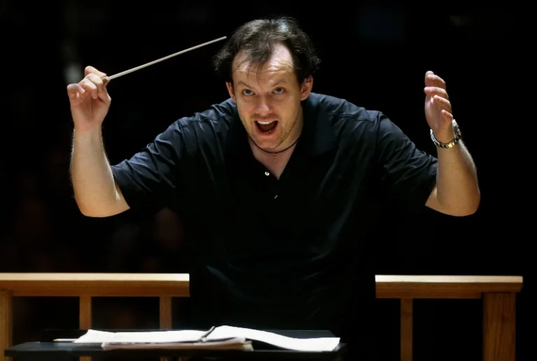 Boston Symphony Orchestra Musicians Vote to Strike for First Time in 145-Year History