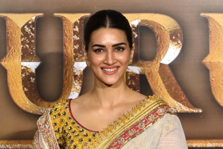 Kriti Sanon Shares Personal Memories Featuring Rumoured Beau Kabir Bahia