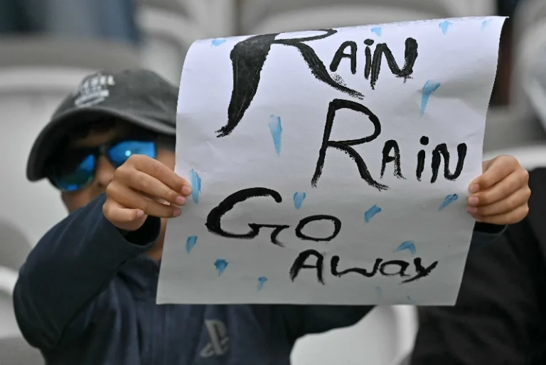Rain Delays England's Pursuit of Series Victory Against Pakistan at Lord's