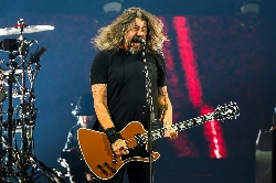 Foo Fighters Command Ford Field with Marathon Three-Hour Detroit Performance
