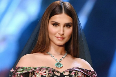 Tara Sutaria Embraces Vintage Glamour While Preparing for Upcoming Film Toxic