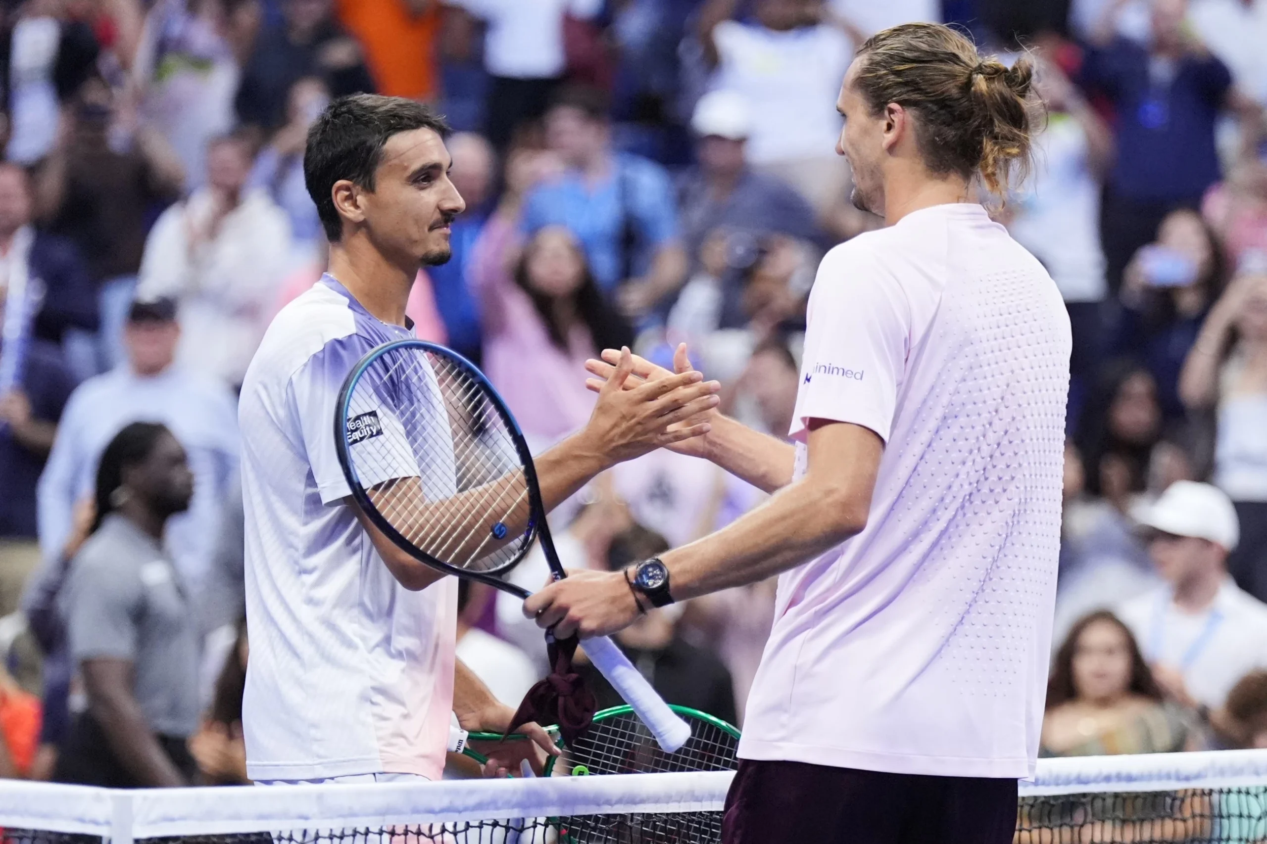 Alexander Zverev Survives Late-Night US Open Marathon as Rybakina and Gauff Advance