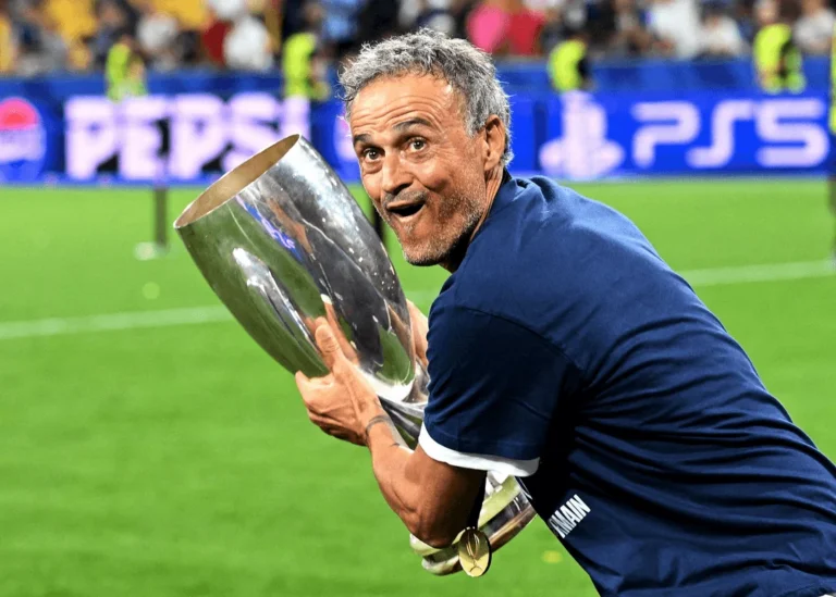 Luis Enrique Signs Long-Term Extension to Remain PSG Manager Through 2030
