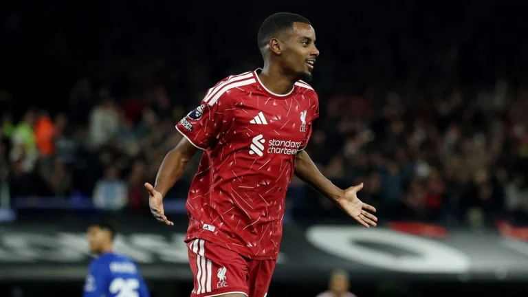 Alexander Isak Double Secures Andoni Iraola’s First Liverpool Victory at Ipswich