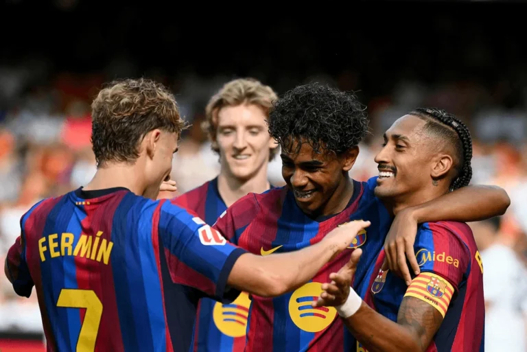 Lamine Yamal Leads Barcelona to Dominant 5-0 Victory Over Valencia