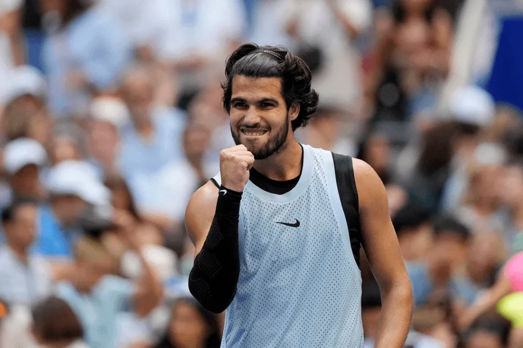 Carlos Alcaraz Advances to US Open Quarter-Finals After Dominant Win Over Tommy Paul