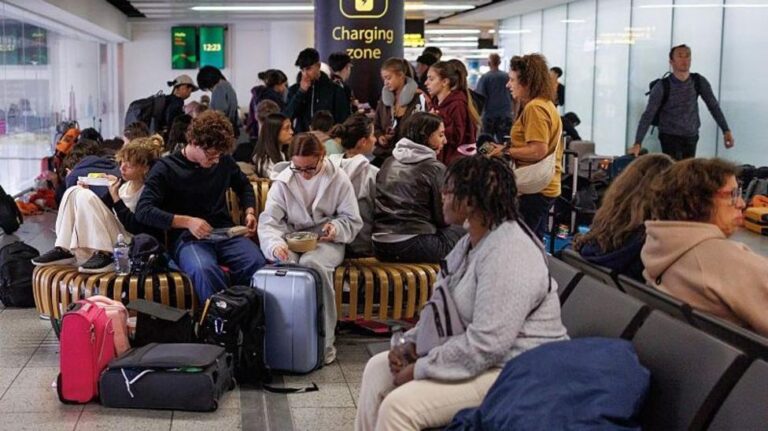 Software Defect Caused Widespread UK Flight Disruption