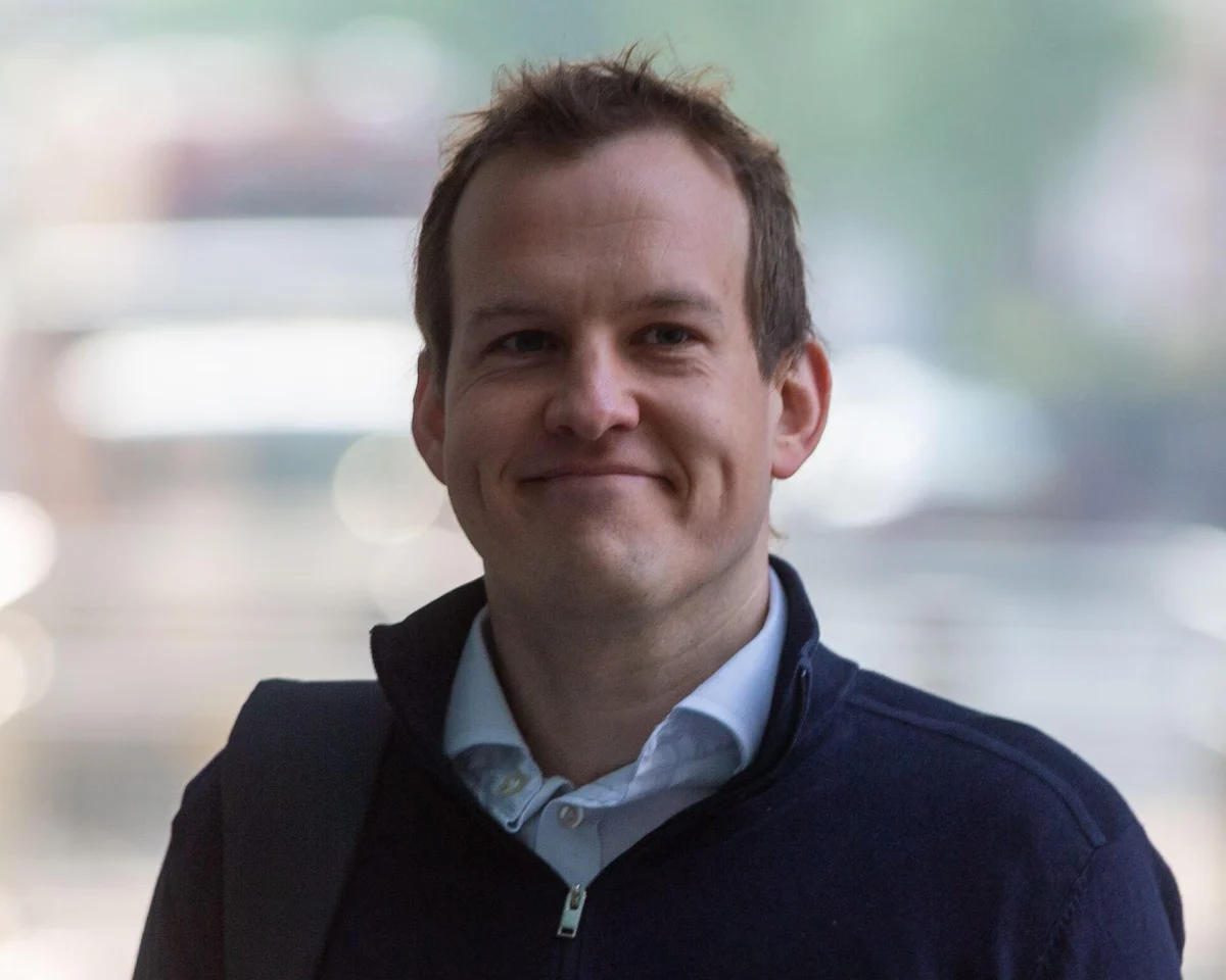 UK AI Policy Architect Resigns Following Backlash Over Anthropic Appointment