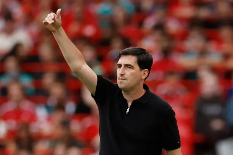 Liverpool Manager Andoni Iraola Targets First Win Against Ipswich Town Amid Barcola Arrival