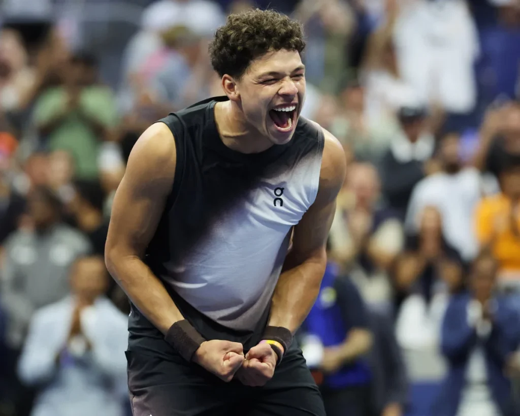 Ben Shelton Ousts Carlos Alcaraz in Historic 3:33 a.m. US Open Thriller