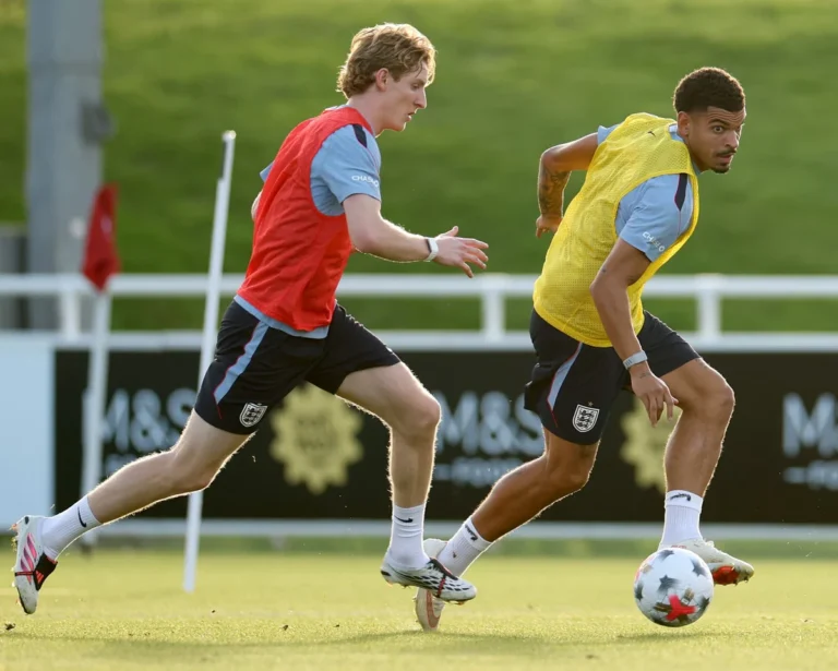 Anthony Gordon Backs Thomas Tuchel’s Stance on England’s DNA
