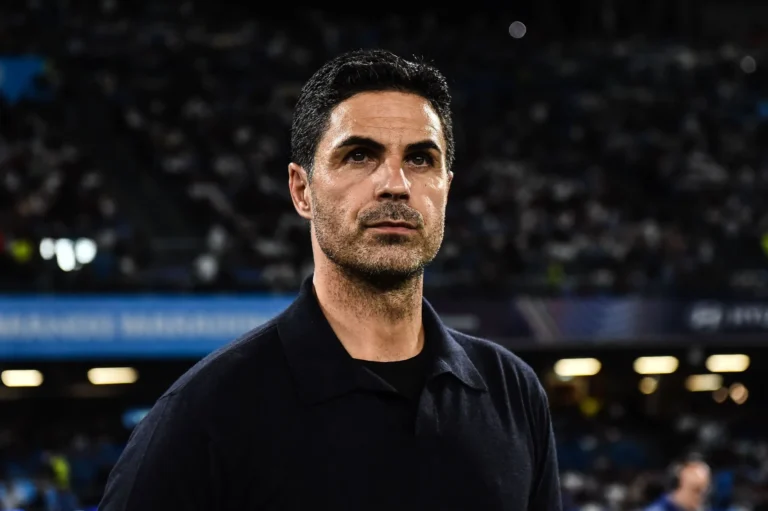 Mikel Arteta Praises 'Tremendous' David Raya Ahead of Brighton
