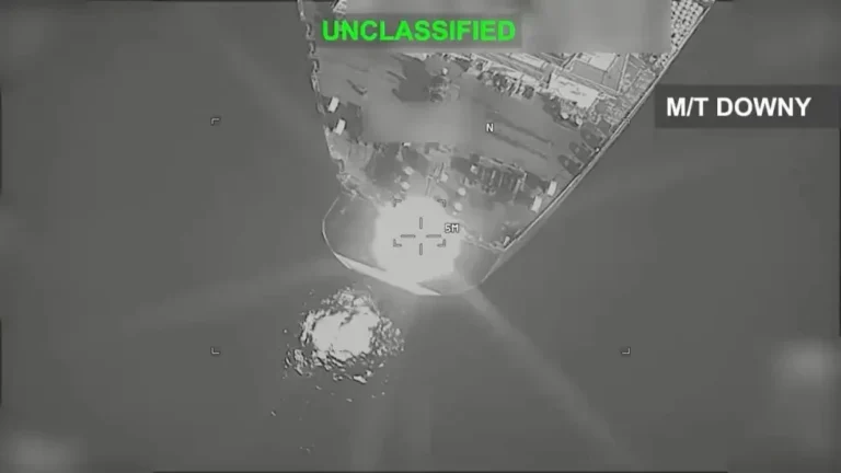US Military Strikes Iranian Oil Tankers Following Ballistic Missile Attacks on Navy Vessels