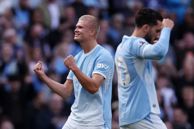 Erling Haaland Header Sends Manchester City Top of Premier League After Coventry Win
