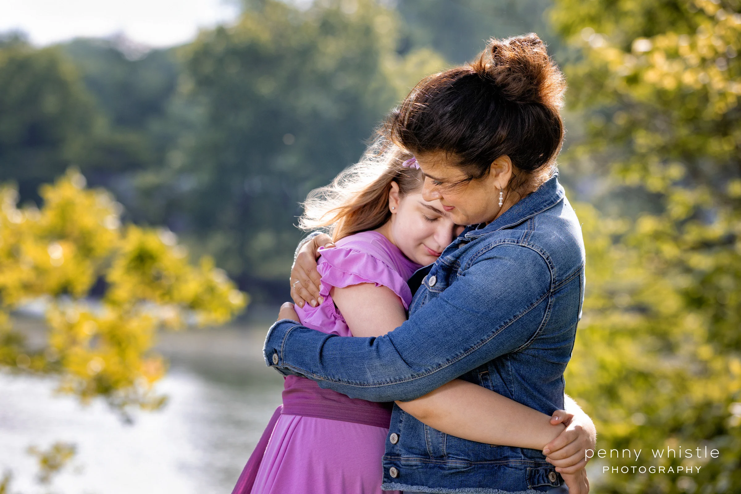 Capturing the Unspoken Bond: A Daughter and Mother Portrait