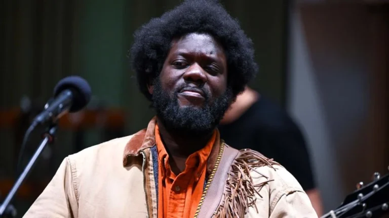 Singer Michael Kiwanuka recovering from severe stroke