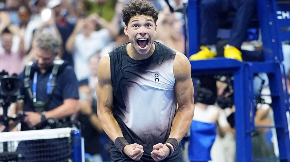 Ben Shelton Ousts Carlos Alcaraz in Historic US Open Marathon Finish