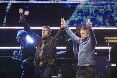 Noel Gallagher Praises Brother Liam’s Stage Presence and Renewed Bond