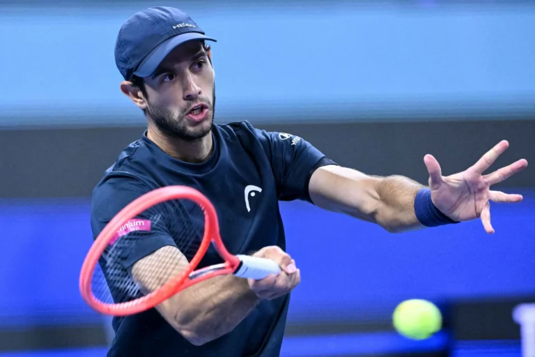 Djokovic Extends Beijing Unbeaten Streak in China Open Return