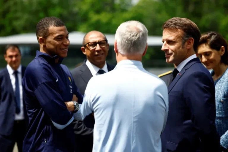 French Football Chief Backs Mbappe After China Apology