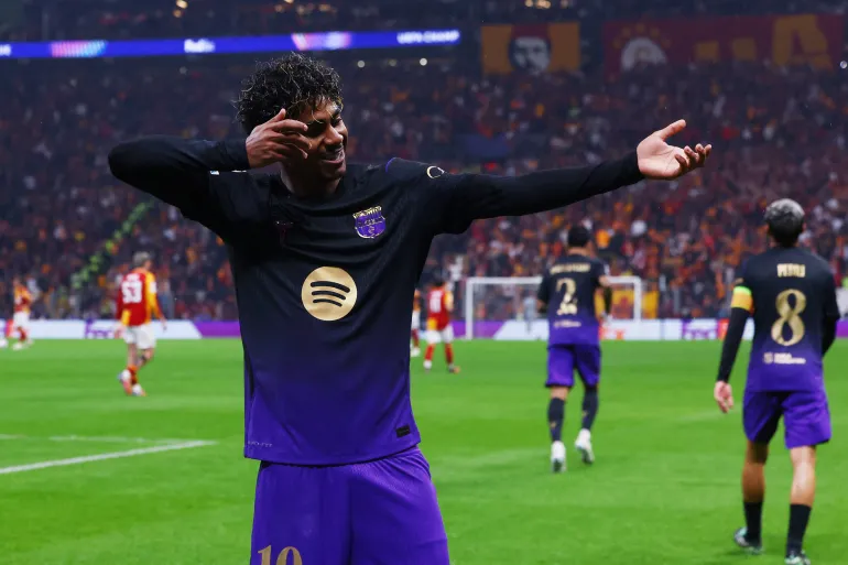 Lamine Yamal Inspires Barcelona to 4-1 Win Over Galatasaray