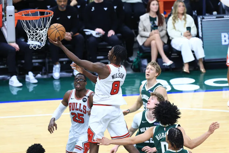 Chicago Bulls Rally Past Bucks; Celtics and Lakers Win