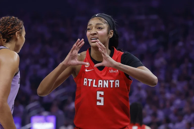 WNBA Fans Demand Disqualification After Teams Skip National Anthem