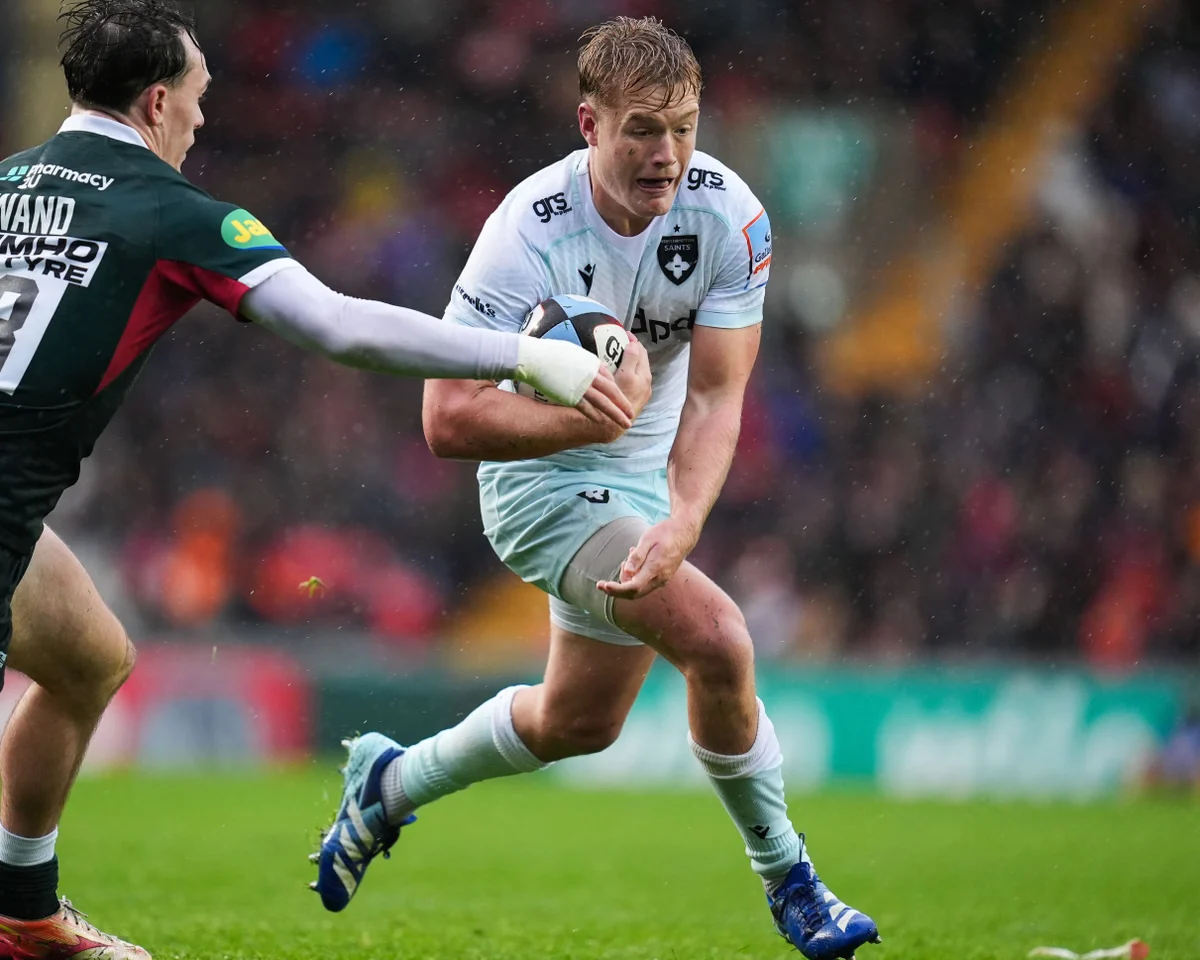 England Sweat on Fin Smith Fitness Ahead of Australia Test Match