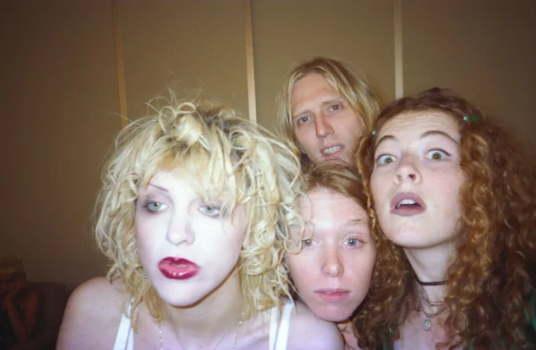 Melissa Auf der Maur Recalls Capturing Hole’s Essence on