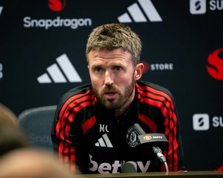 Carrick Emphasizes Humility as Manchester United Struggles Continue