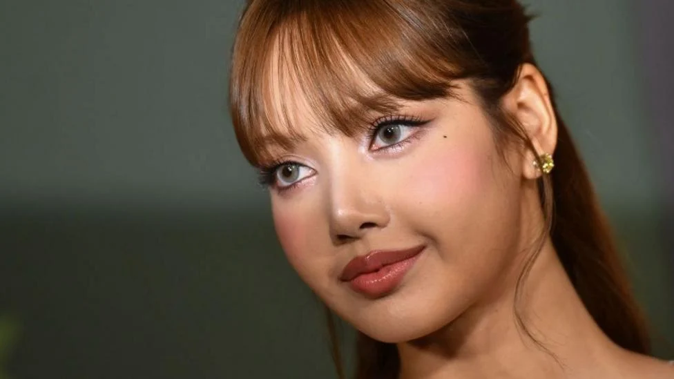 Inside Lisa Manobal’s Transition From K-Pop Idol to Independent