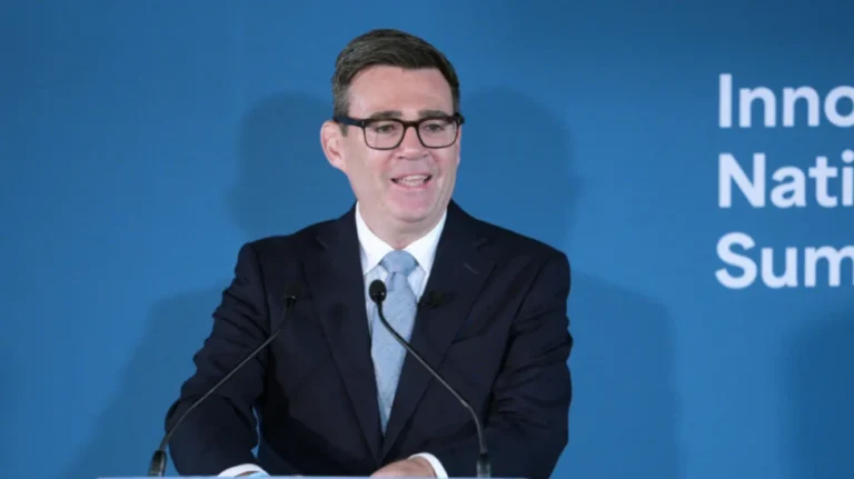 Burnham Pledges Overhaul of Workplace Non-Compete Clauses
