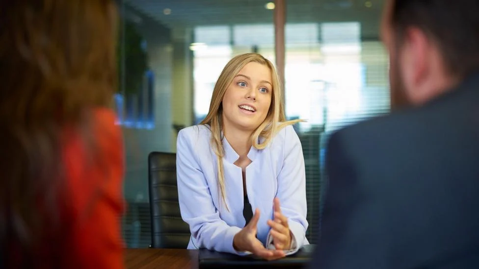Handling Salary History Questions in Job Interviews