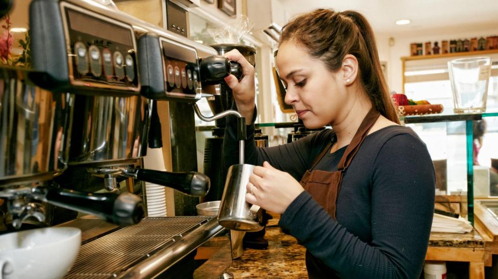 Minimum Wage Rise Set for Younger Workers
